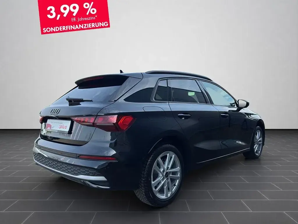 Second-hand Audi A3 Sport 116 CP (85 kW) 2025 Negru Berlinǎ