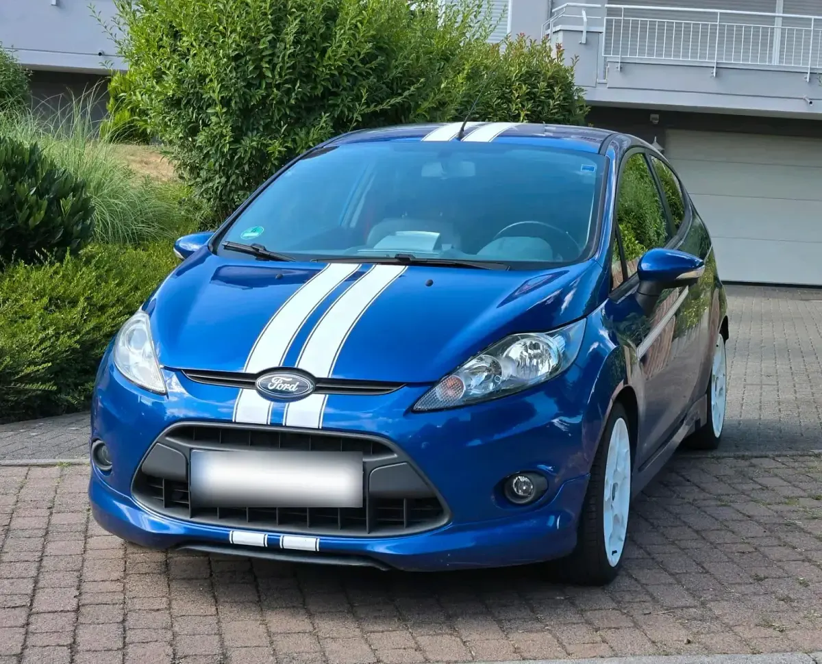 Gebraucht Ford Fiesta Sport 135 PS (99 kW) 2011 Blau Kleinwagen