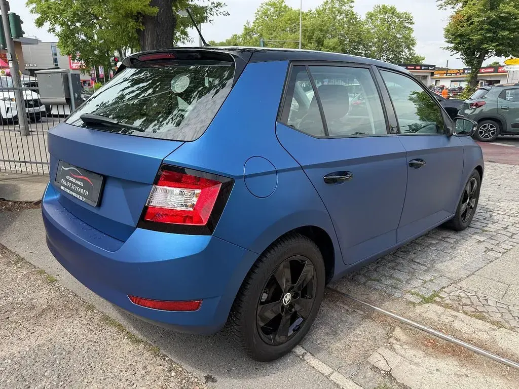 Gebraucht Skoda Fabia Ambition 95 PS (69 kW) 2020 Blau Kleinwagen