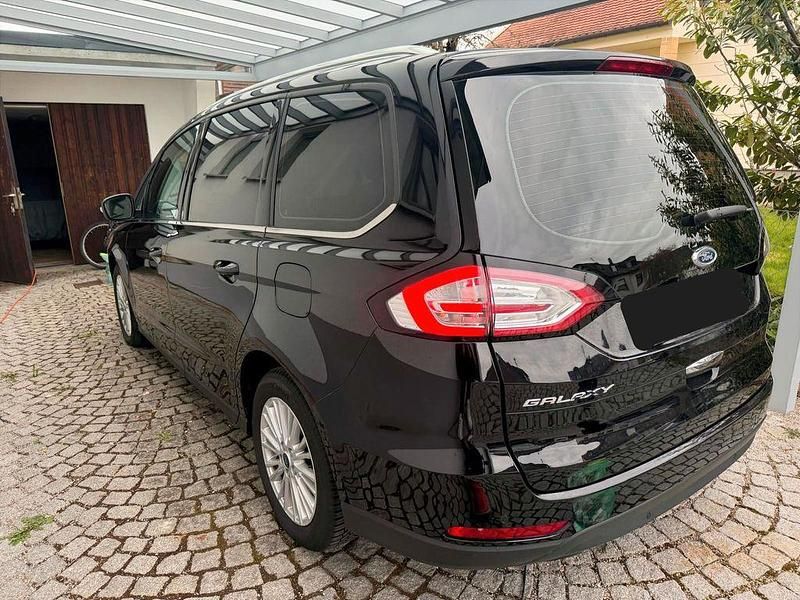 Gebraucht Ford Galaxy Titanium 190 PS (139 kW) 2019 Schwarz Van / Kleinbus