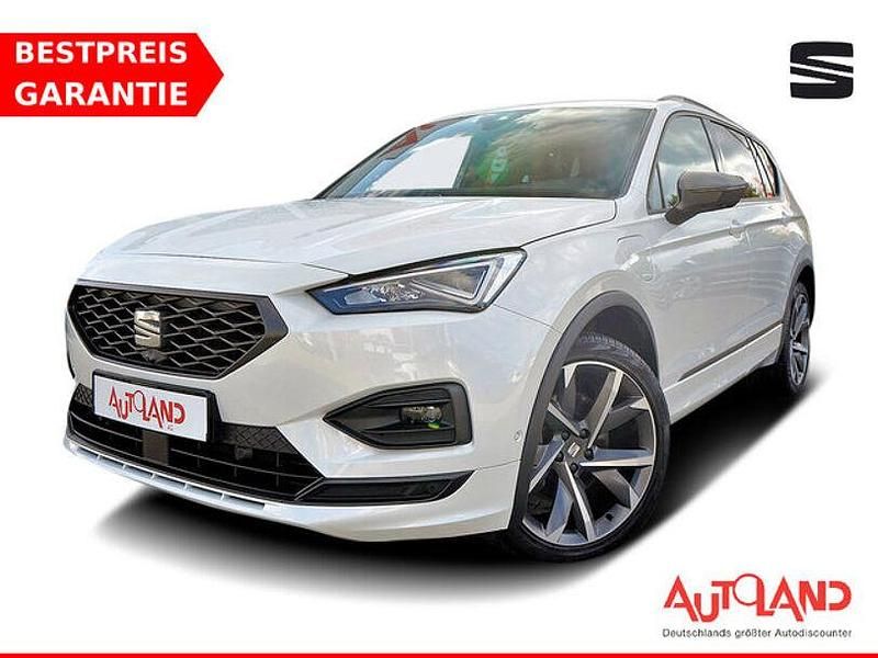 Gelatoweiss (metallic) Gebraucht 2021 Seat Tarraco FR SUV | 30.990 € (Fairer Preis) - Bild 1/4