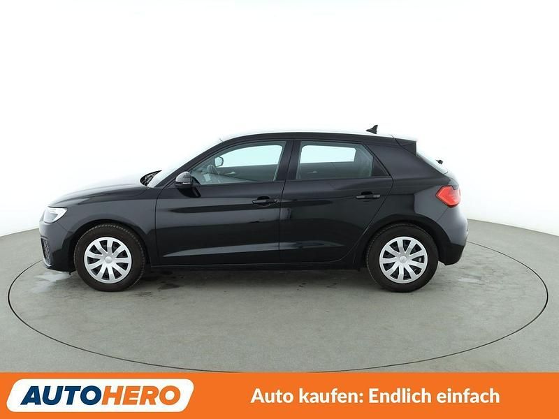 Gebraucht Audi A1 Comfort 95 PS (69 kW) 2021 Schwarz Limousine