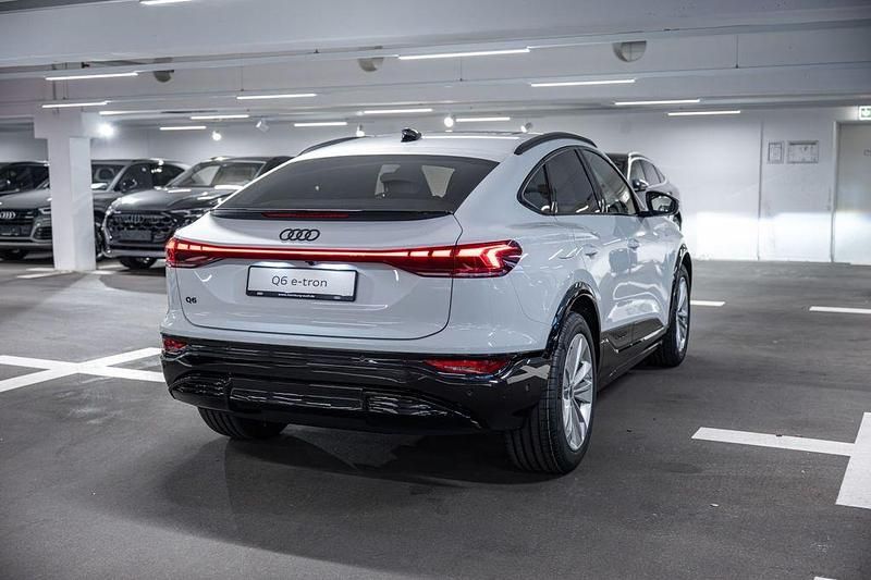 Neu Audi Q6 Sportback e-tron Performance 269 kW (367 PS) 2026 Weiß SUV