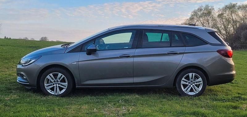 Usata Opel Astra Active 105 CV (77 kW) 2016 Station wagon