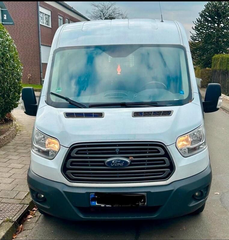 Weiß Gebraucht 2016 Ford Transit Van / Kleinbus | 11.900 € (Superpreis) - Bild 1/4
