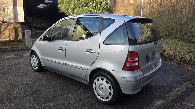 Gebraucht Mercedes A160 102 PS (75 kW) 2001 Silber Kleinwagen