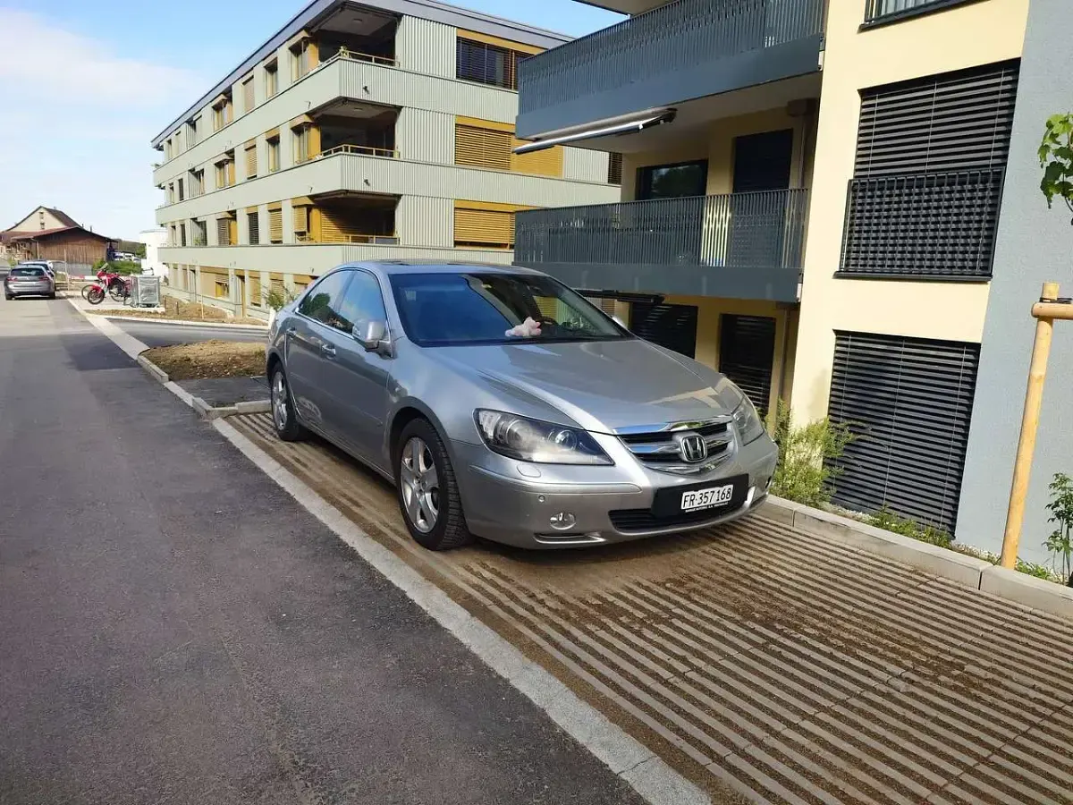 Gebraucht Honda Legend 295 PS (216 kW) 2007 Grau Limousine