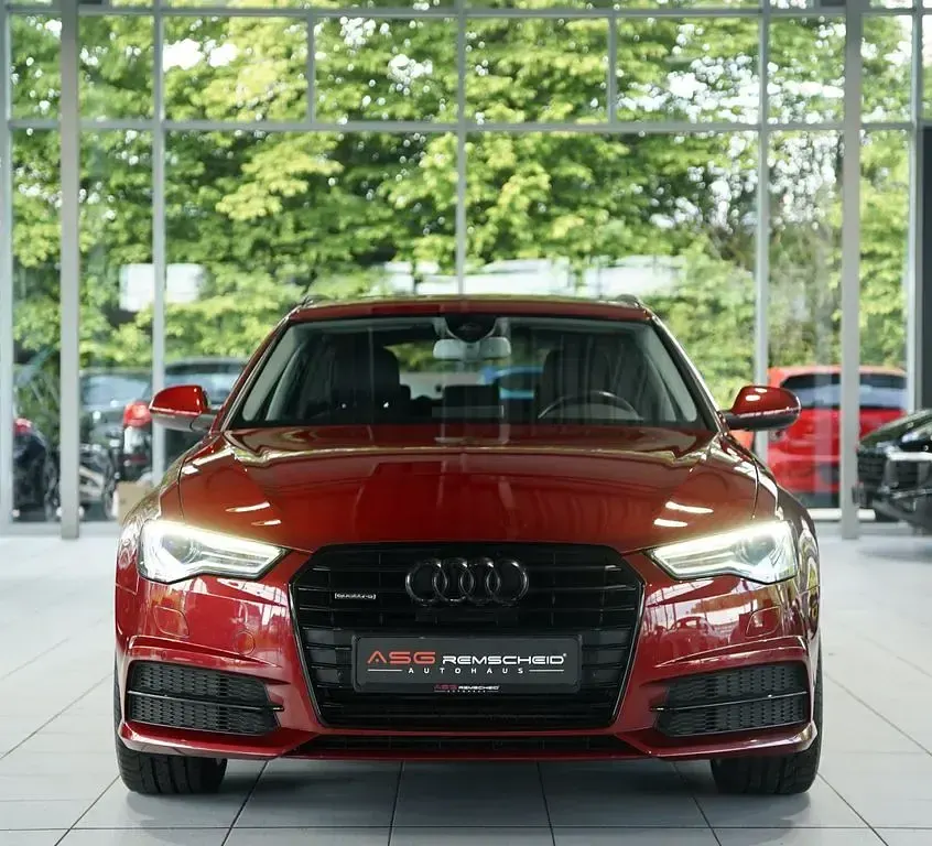 Gebraucht Audi A6 Sport 252 PS (185 kW) 2017 Rot Limousine