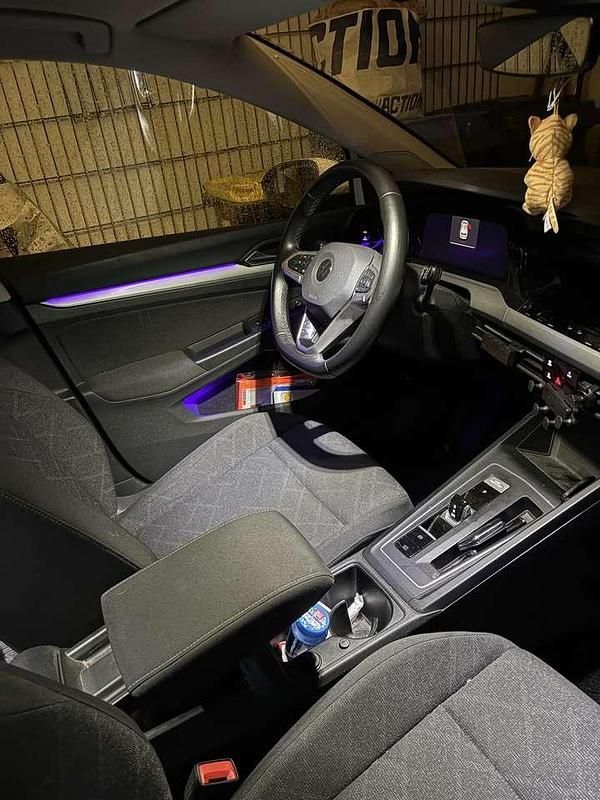 Weiß Gebraucht 2020 VW Golf VII Limousine | 18.500 € (Guter Preis) - Bild 1/4