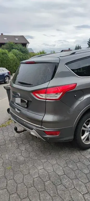 Gebraucht Ford Kuga Individual 163 PS (119 kW) 2013 Grau SUV