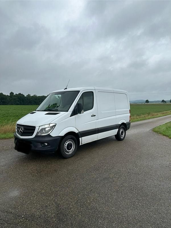 Weiß Gebraucht 2018 Mercedes Sprinter Van | 23.000 € - Bild 1/4