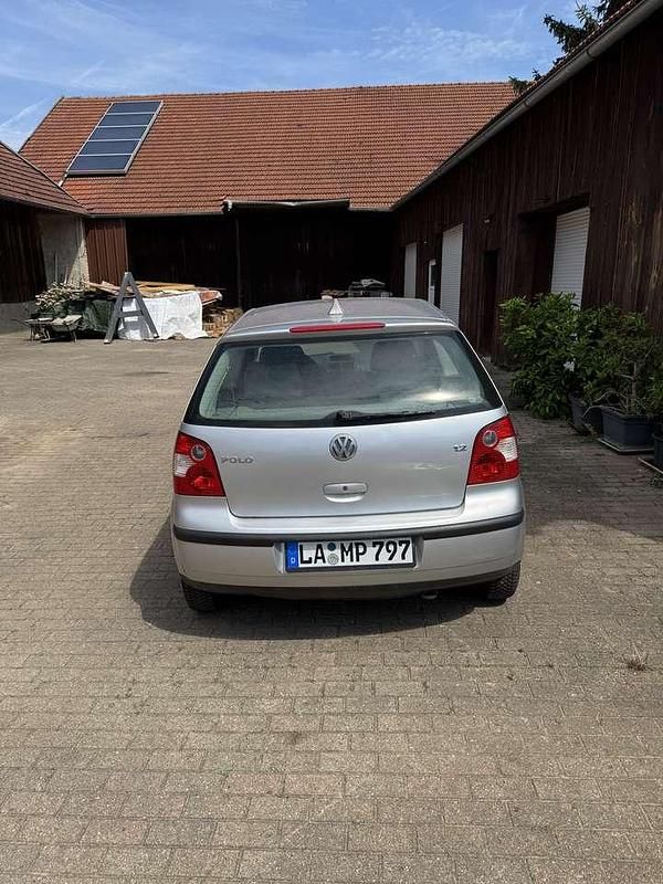 Gebraucht 2002 VW Polo Limousine | 800 € (Guter Preis) - Bild 1/4