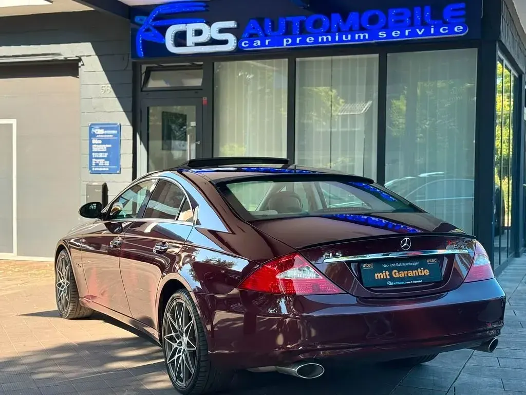 Gebraucht Mercedes CLS320 224 PS (164 kW) 2006 Rot Coupé