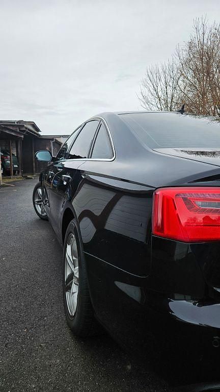 Gebraucht Audi A6 Ambiente 204 PS (150 kW) 2011 Schwarz Limousine