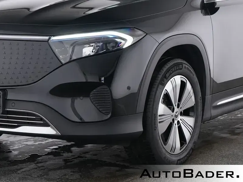 Gebraucht Mercedes EQB250+ Advanced 139 kW (190 PS) 2025 Schwarz SUV