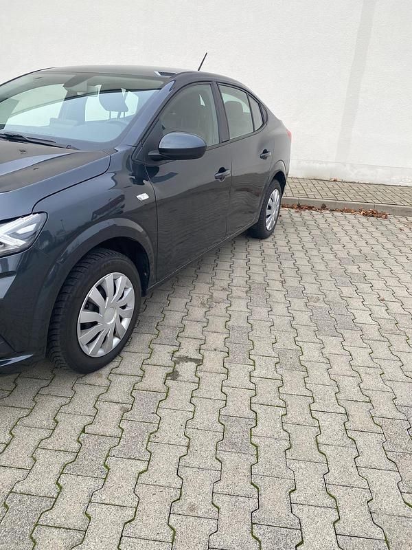 Gebraucht Dacia Logan 101 PS (74 kW) 2022 Blau Limousine