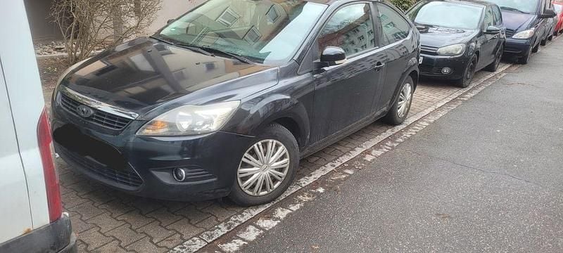 Gebraucht Ford Focus Style 116 PS (85 kW) 2009 Schwarz Limousine