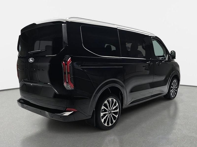 Neu Ford Tourneo Titanium 170 PS (125 kW) 2025 Schwarz Van / Kleinbus