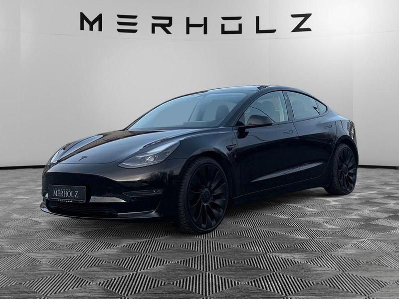 Schwarz Gebraucht 2021 Tesla Model 3 Performance Limousine | 28.490 € (Fairer Preis) - Bild 1/4
