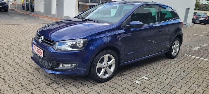 Gebraucht VW Polo Comfortline 69 PS (50 kW) 2010 Blau Kleinwagen