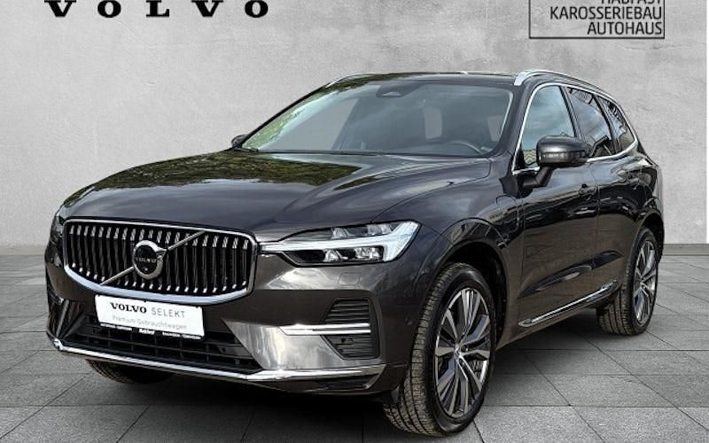 Grau Gebraucht 2022 Volvo XC60 Inscription SUV | 45.900 € (Guter Preis) - Bild 1/4