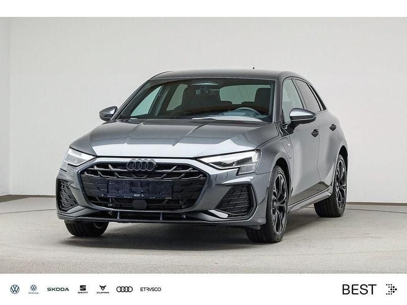 Grau Neu 2025 Audi A3 Sportback e-tron S-Line Limousine | 43.605 € (Superpreis) - Bild 1/4