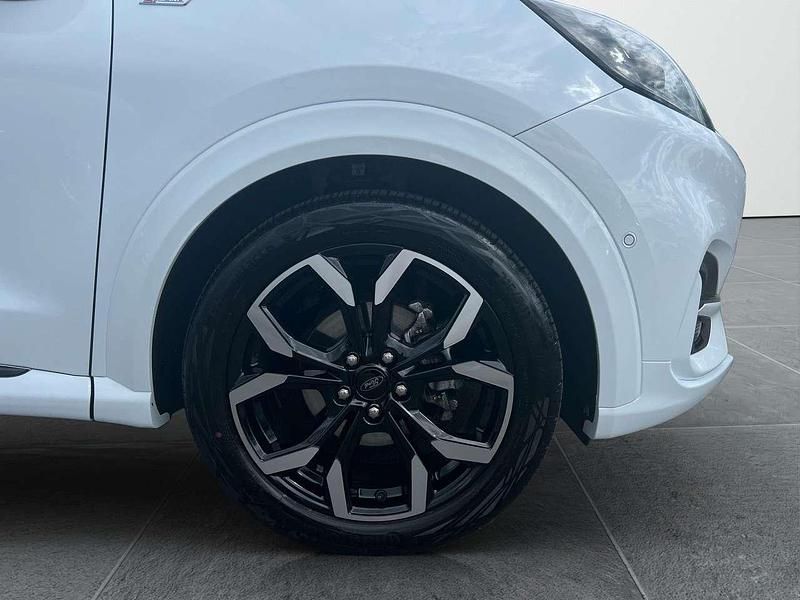 Gebraucht Ford Puma ST-Line X 125 PS (91 kW) 2024 Frozen white SUV