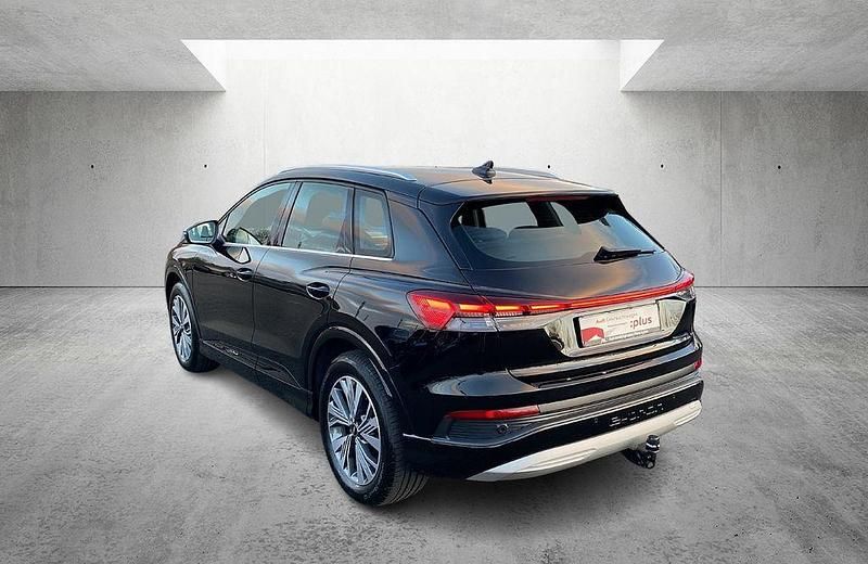 Gebraucht Audi Q4 e-tron Comfort 210 kW (286 PS) 2024 Schwarz SUV