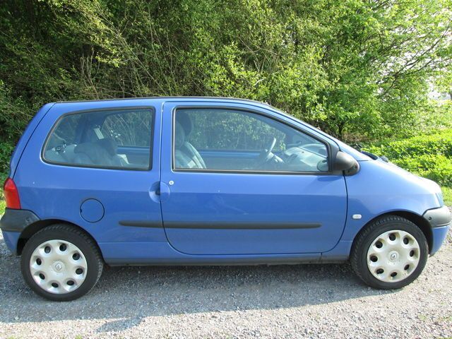 Gebraucht Renault Twingo 58 PS (42 kW) 2005 Blau Kleinwagen