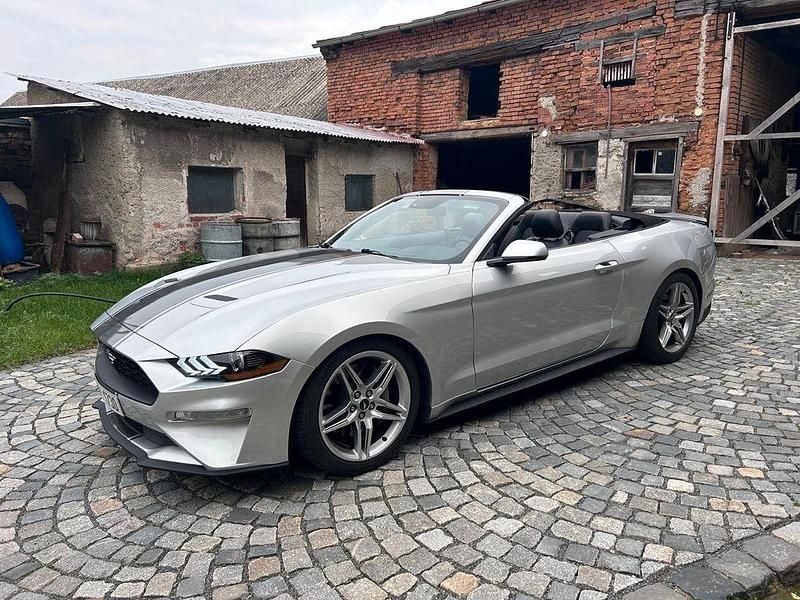 Silber Gebraucht 2018 Ford Mustang GT Cabrio | 26.900 € (Fairer Preis) - Bild 1/4
