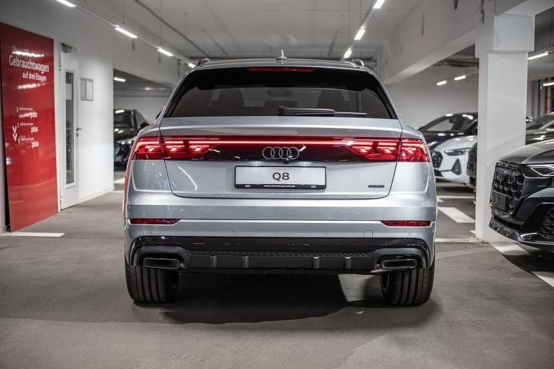 Neu Audi Q8 Sport 286 PS (210 kW) 2026 Silber SUV