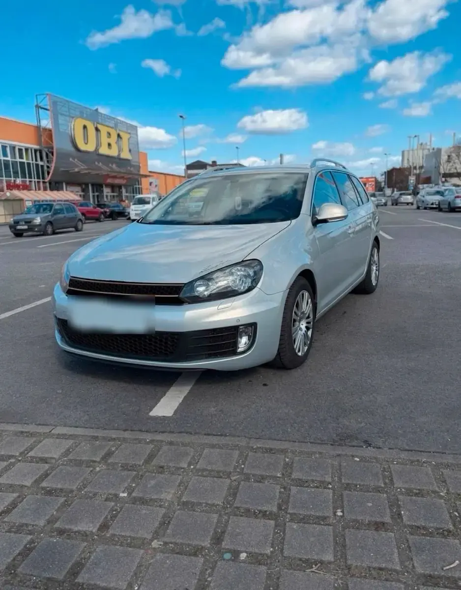 Gebraucht VW Golf VI 122 PS (89 kW) 2009 Silber Kombi