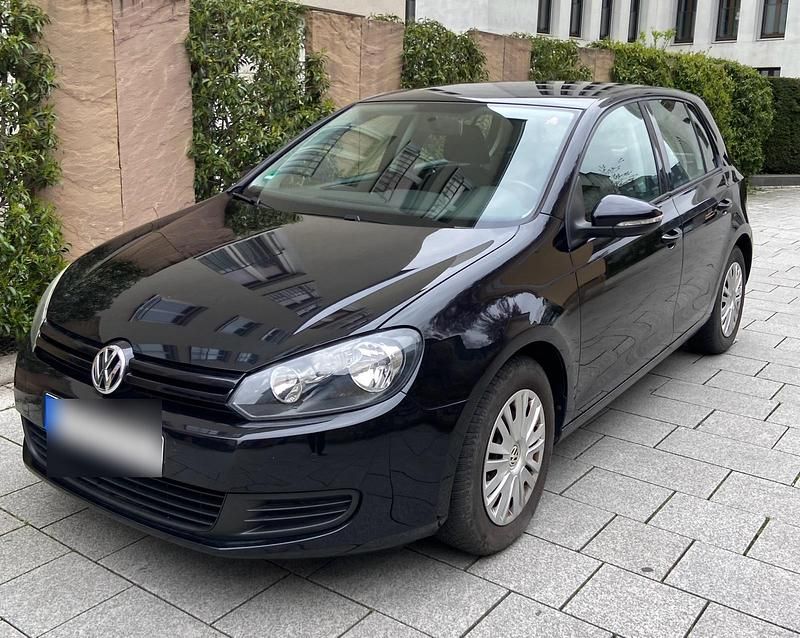 Second-hand VW Golf VI 80 CP (58 kW) 2009 Negru Hatchback