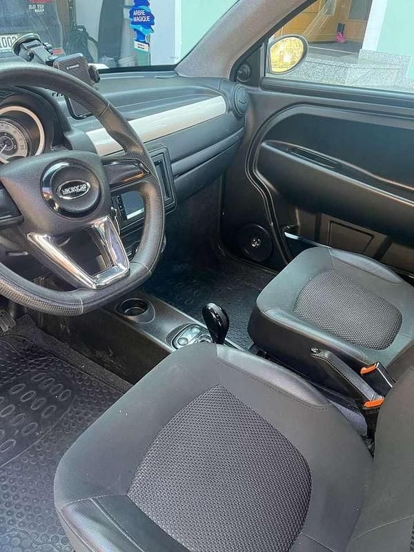 Weiß Gebraucht 2023 Microcar M.Go Kleinwagen | 14.500 € - Bild 1/4