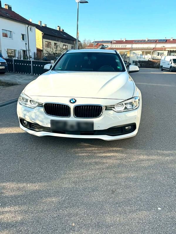 Gebraucht BMW 320 190 PS (139 kW) 2018 Weiß Kombi
