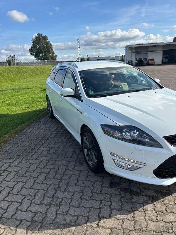 Weiß Gebraucht 2012 Ford Mondeo Titanium S Kombi | 5.300 € (Fairer Preis) - Bild 1/4