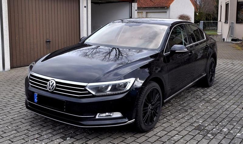 Gebraucht VW Passat Highline 179 PS (131 kW) 2017 Schwarz Limousine