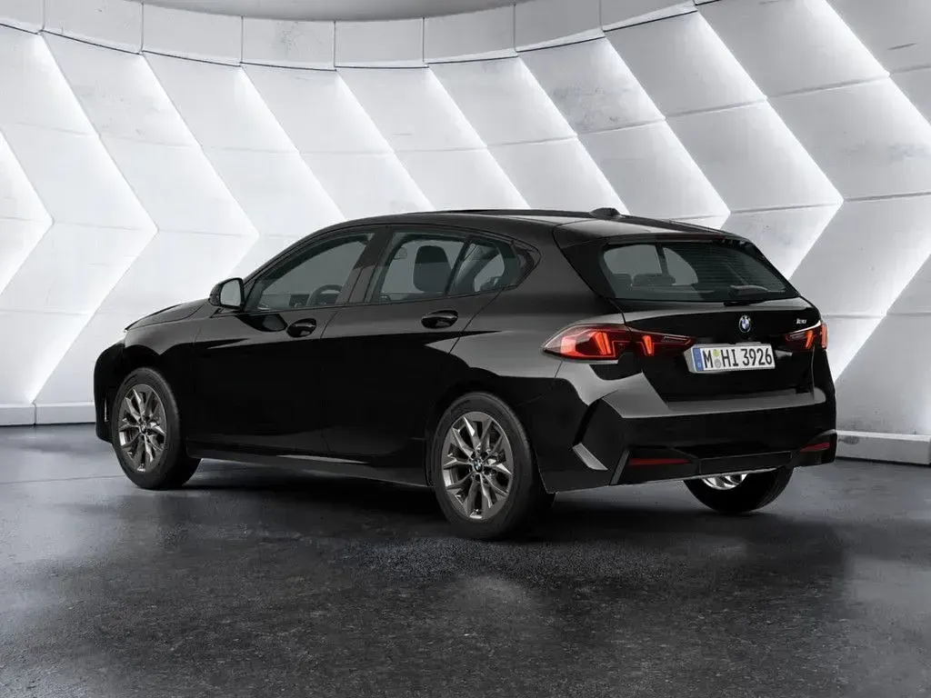 Neu BMW 120 170 PS (125 kW) 2026 Schwarz Kleinwagen