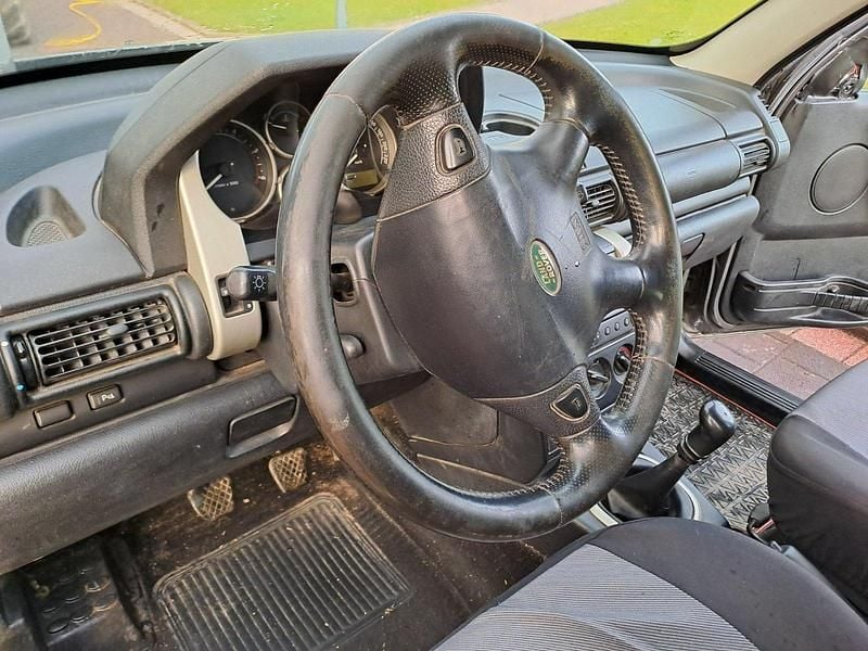 Gebraucht Land Rover Freelander 112 PS (82 kW) 2004 Grau SUV