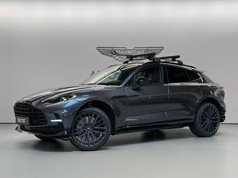 Neu Aston Martin DBX 707 707 PS (519 kW) 2025 Schwarz SUV