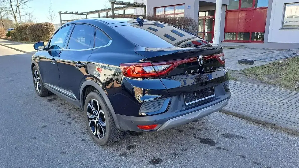 Gebraucht Renault Arkana Techno 140 PS (102 kW) 2023 Onyxschwarz metallic SUV