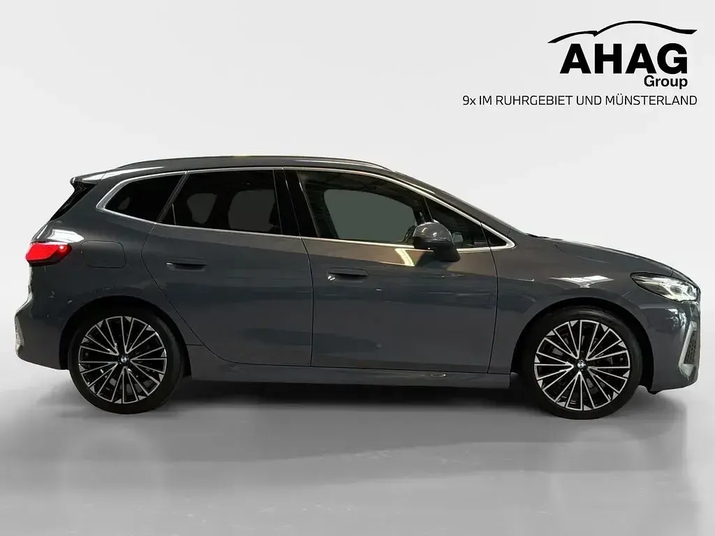 Gebraucht BMW 223 Active Tourer Performance 211 PS (155 kW) 2023 Grau Van / Kleinbus