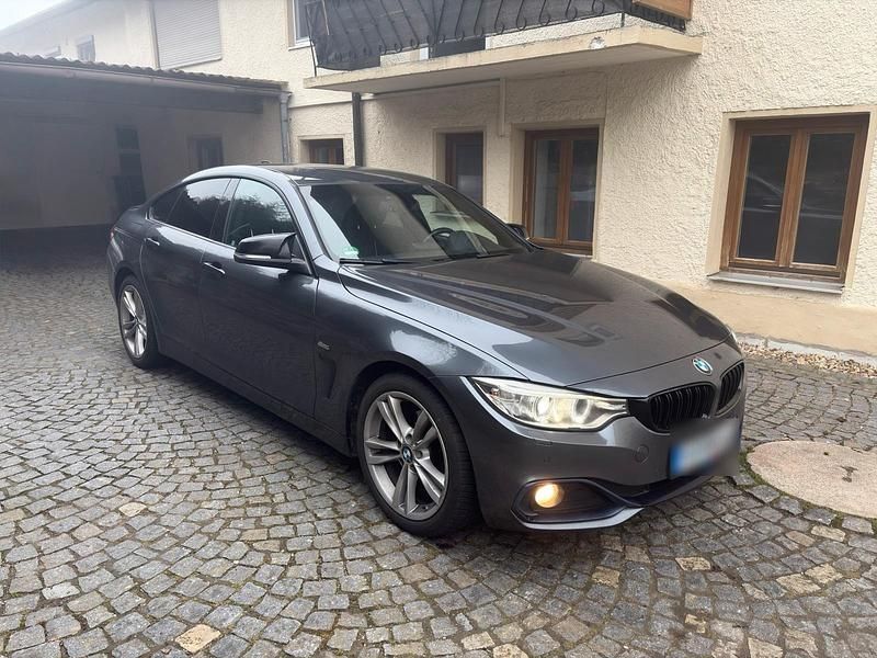 Gebraucht BMW 418 Sport Line 150 PS (110 kW) 2016 Schwarz Coupé