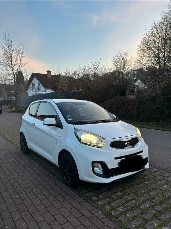 Gebraucht Kia Picanto 69 PS (50 kW) 2014 Weiß Kleinwagen
