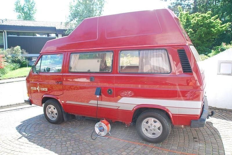 Rot Gebraucht 1988 VW T3 CLUB Van | 24.950 € - Bild 1/4