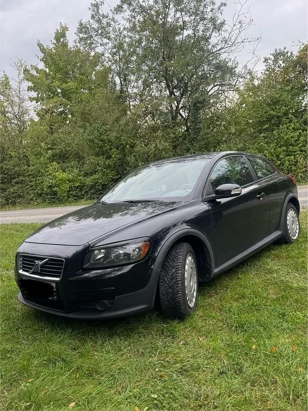 Schwarz Gebraucht 2007 Volvo C30 Kinetic Kleinwagen | 2.700 € - Bild 1/4