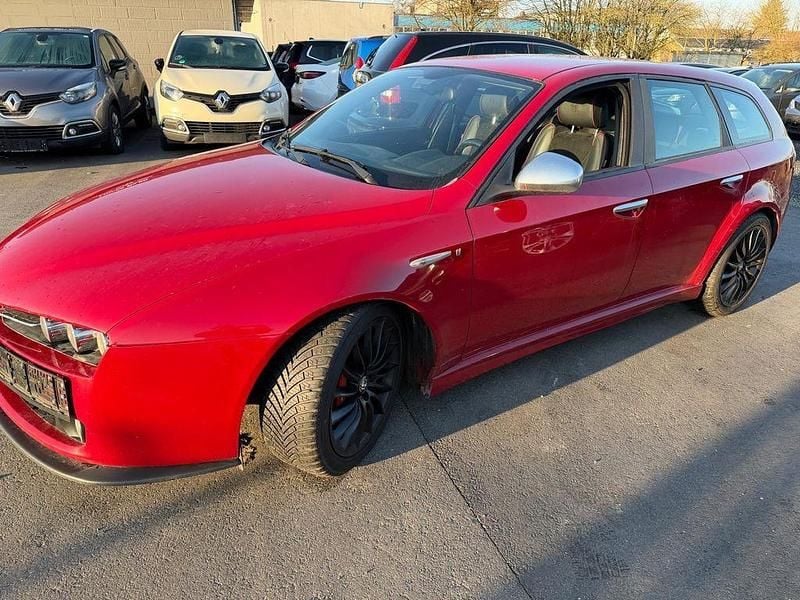 Gebraucht Alfa Romeo 159 200 PS (147 kW) 2011 Rot Kombi