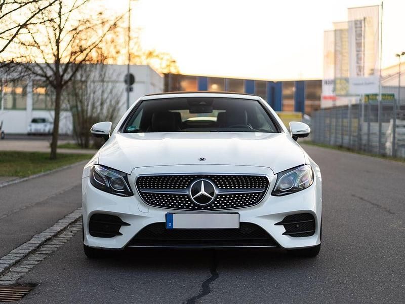 Gebraucht Mercedes E400 AMG line 333 PS (244 kW) 2017 Weiß Cabrio