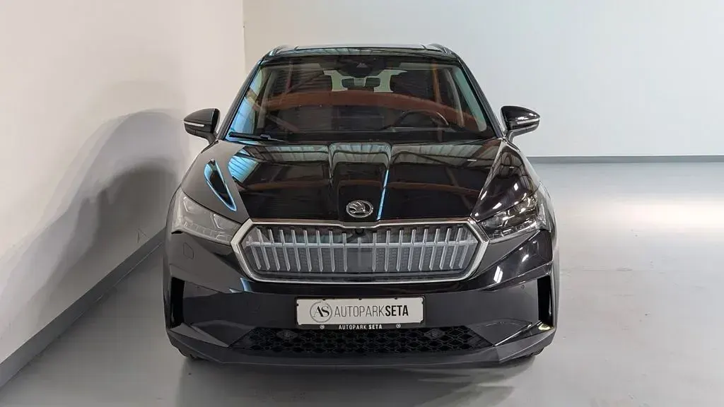 Gebraucht Skoda Enyaq iV Loft 150 kW (204 PS) 2022 Schwarz SUV
