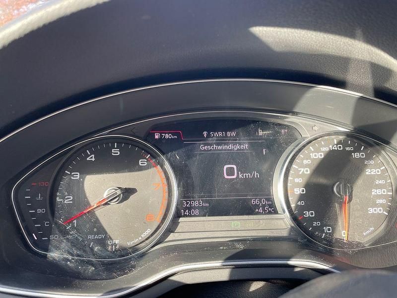 Gebraucht Audi A4 Ambiente 150 PS (110 kW) 2019 Grau Kombi